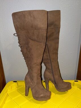 Torrid Wide Calf Brown Suede-Style Over-the-Knee Platform Boots - NEW w/out tags
